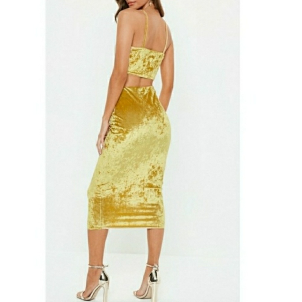 NEW 2 Piece Set Velvet Cami Top & Midi Skirt - Picture 3 of 5